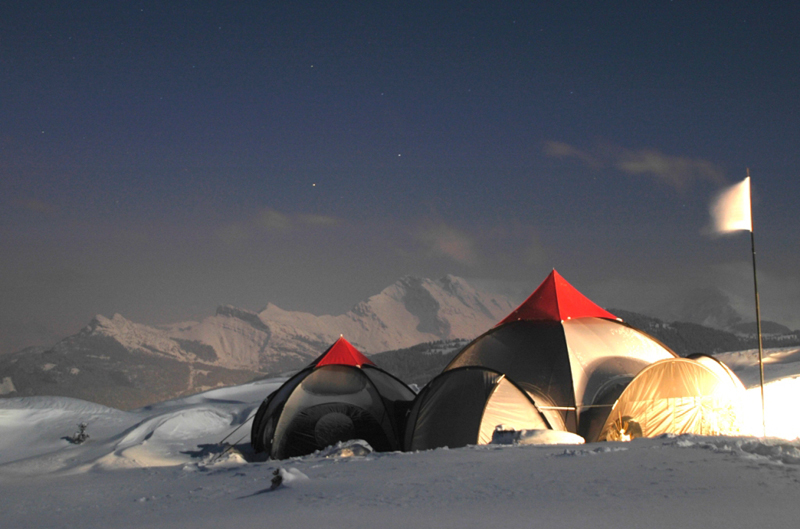 The Camp de Base Bivouac Experience - French Alps  - Exemple de réalisation
